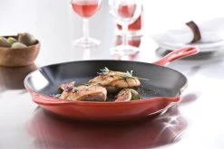Le Creuset Ronde Skillet Koekenpan 23 Cm Kersenrood -Tefal Winkel 1252903