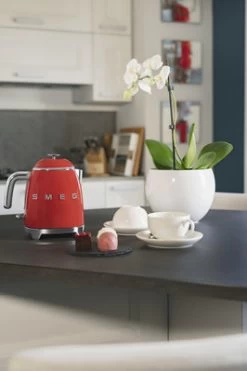 SMEG KLF05RDEU Rood -Tefal Winkel 1639135