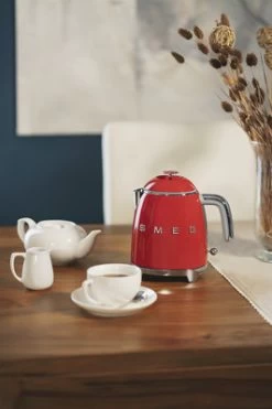 SMEG KLF05RDEU Rood -Tefal Winkel 1639137