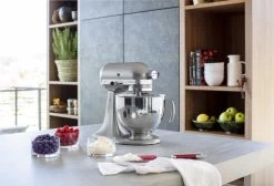 KitchenAid Artisan Mixer 5KSM125 Contourzilver + Pastaroller En -snijderset (3-delig) 35 KitchenAid Artisan Mixer 5KSM125 Contourzilver + Pastaroller En -snijderset (3-delig) -Tefal Winkel 1643756 1