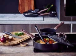 BK Simply Ceramic Pannenset 11-delig 30 BK Simply Ceramic Pannenset 11-delig -Tefal Winkel 1907032