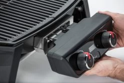 Weber Pulse 2000 + Hoes 16 Weber Pulse 2000 + Hoes -Tefal Winkel 1972054 1